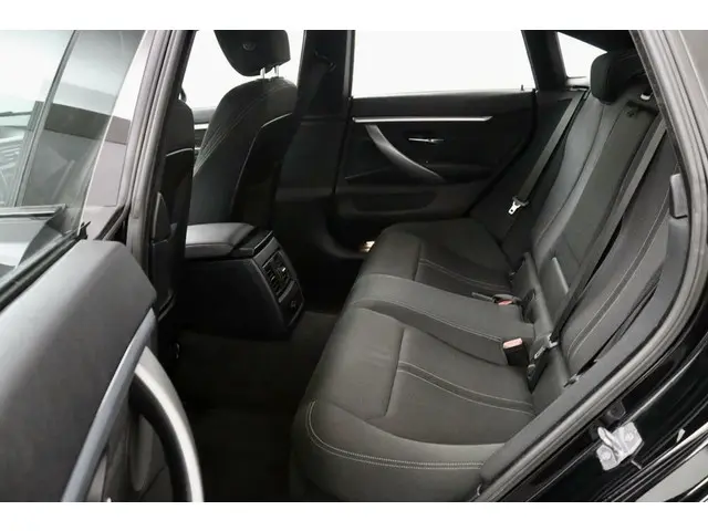 BMW 4 Serie Gran Coupé 418i Business 2018 Benzine 14