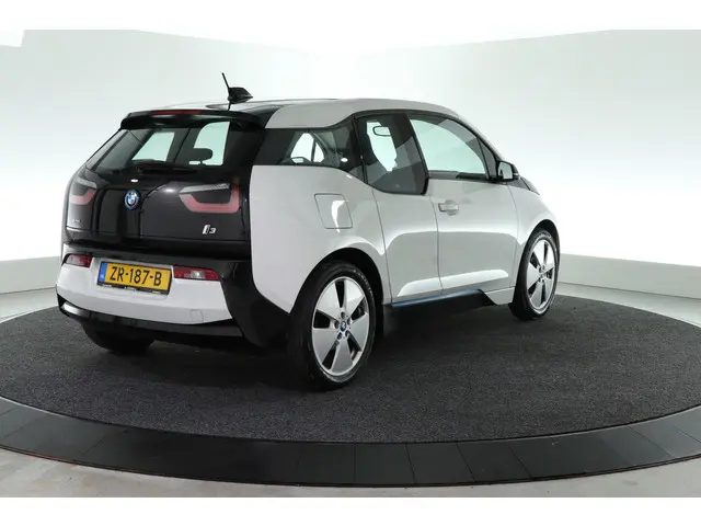 BMW i3 Basis Comfort Advance 22 kWh 2015 Elektrisch 2