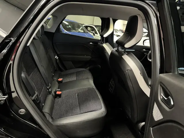 Renault Captur 1.3 Mild Hybrid 2024 Benzine 13