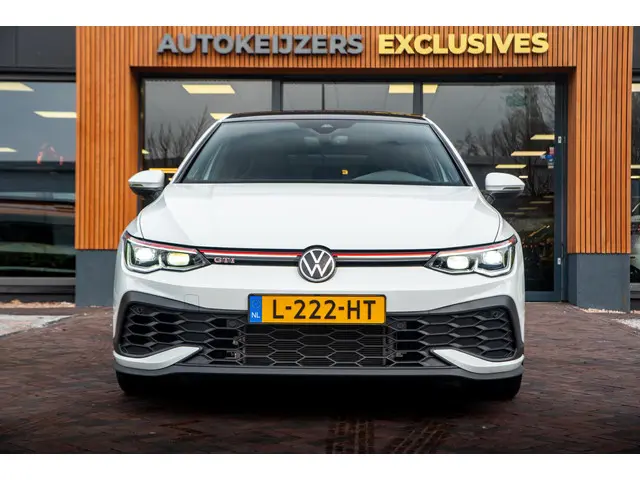 Volkswagen Golf 2