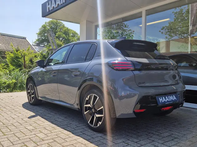 Peugeot 208 1.2T 100pk GT 2024 Benzine 27