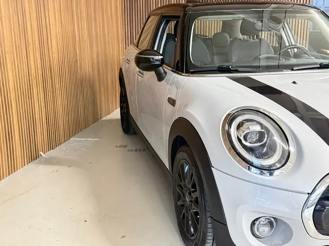 MINI One MINI 1.5 Chili - Panorama - Carplay 2020 Benzine 4