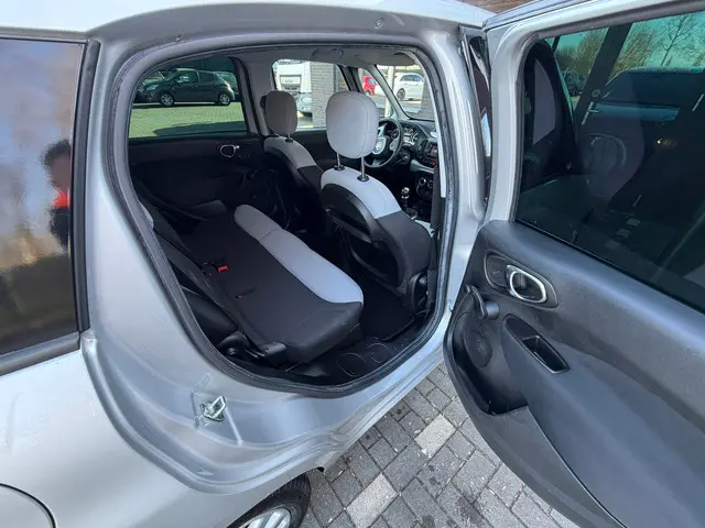 Fiat 500L 0.9 TwinAir Easy Eco 2013 Benzine 23