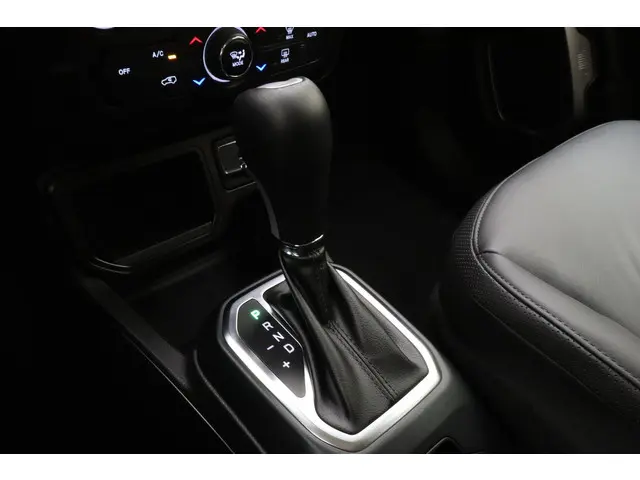 Jeep Renegade 1.5T e-Hybrid S 2024 Hybride Benzine 21