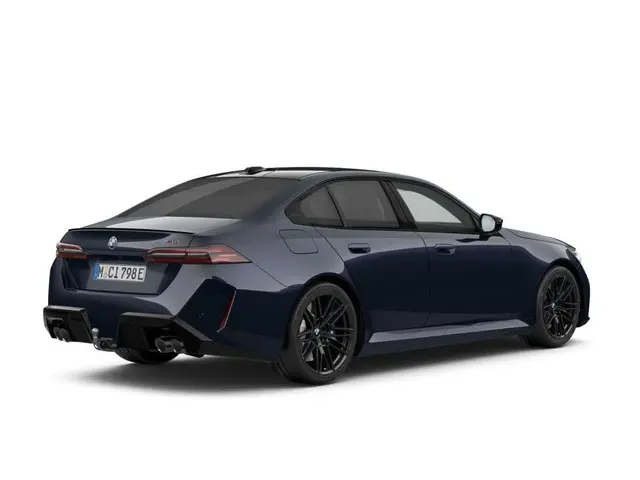 BMW M5 Sedan | M Driver's Package 2026 Hybride Benzine 2