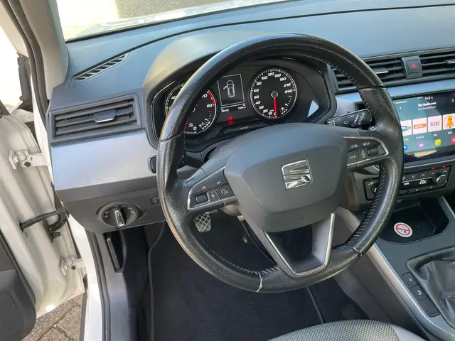 SEAT Arona 1.0 TSI Style 2021 Benzine 7