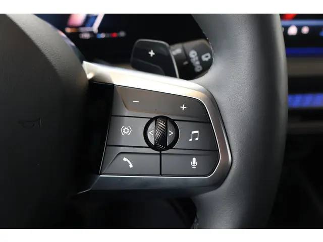 BMW 1 Serie 120 2025 Benzine 15