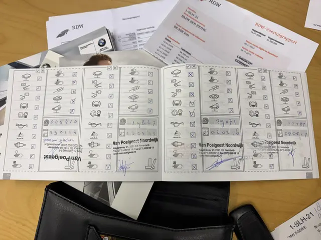 BMW 5 Serie 520i Executive M Sport 2013 Benzine 36