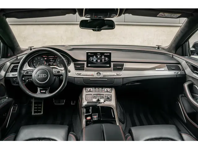 Audi S8 4.0 TFSI plus quattro Leer Pano Vol 2017 Benzine 20