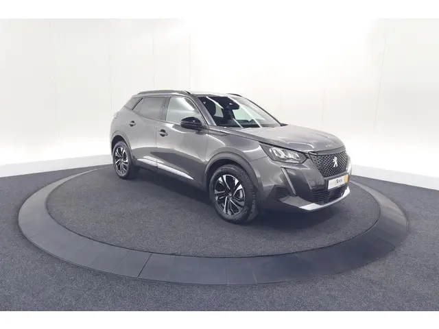 Peugeot 2008 PureTech 130 EAT8 Allure 2023 Benzine