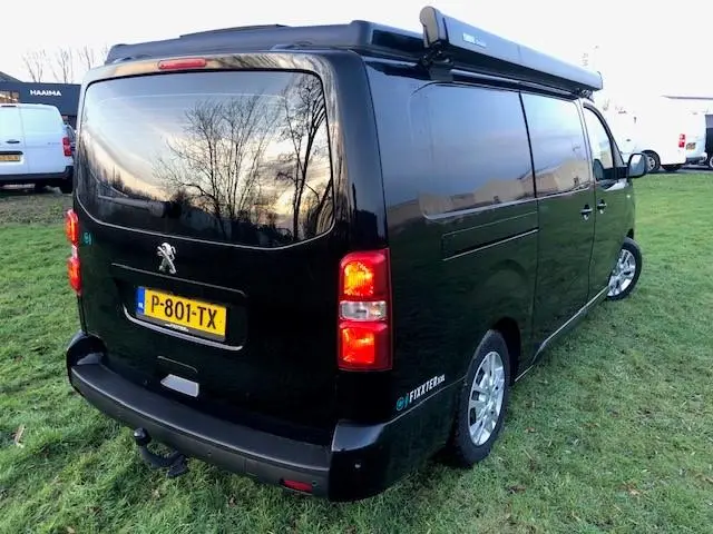 Peugeot e-Expert Long Asphalt 75 kWh 2022 Elektrisch 4