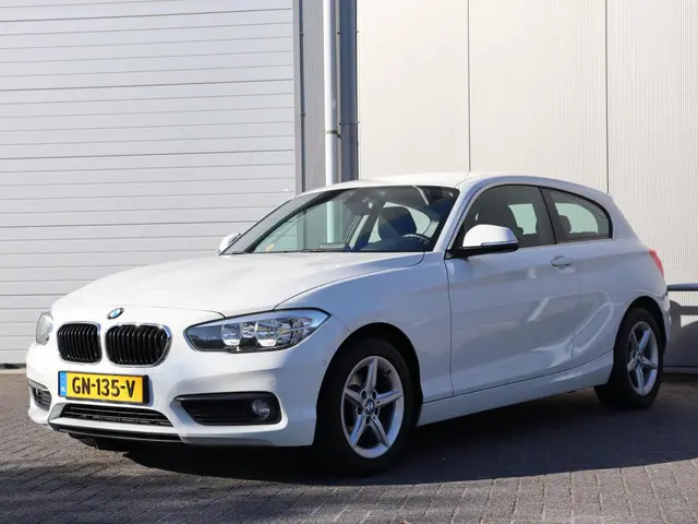 BMW 1 Serie 116i Essential airco LM org NL 2015 Benzine 5