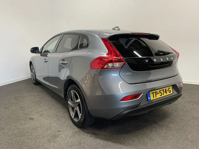 Volvo V40 2.0 123pk Momentum 2018 Benzine 22