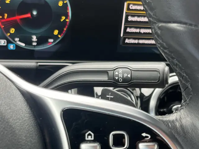 Mercedes-Benz B-Klasse 180 Launch Edition 2020 Benzine 41