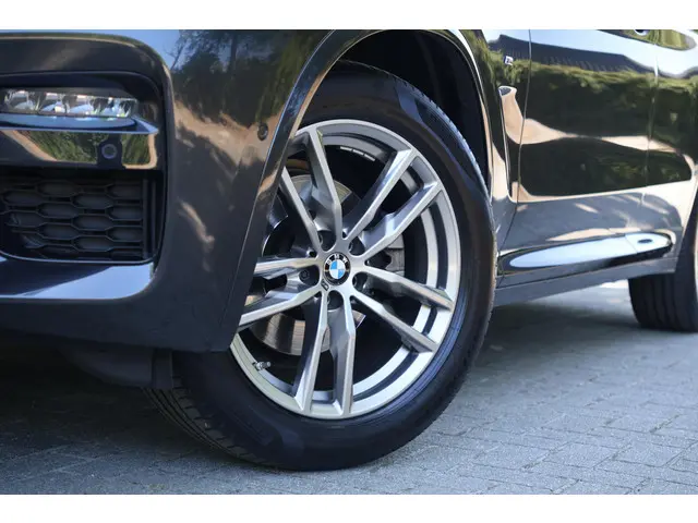 BMW X3 xDrive20i 2020 Benzine 7