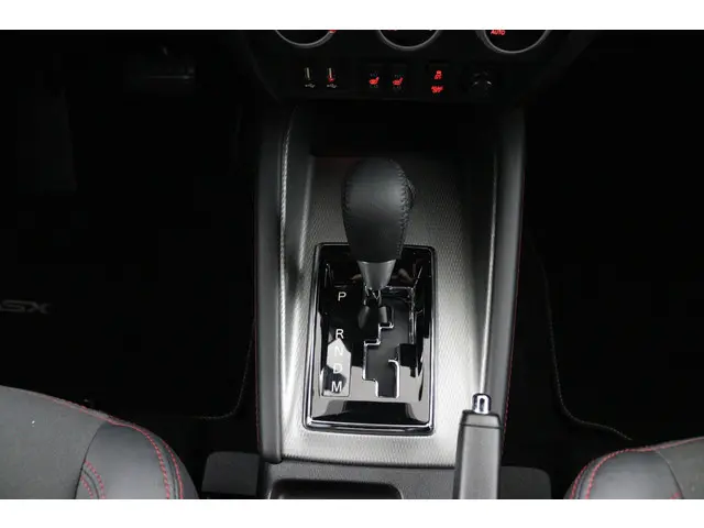 Mitsubishi ASX 2.0 Intense 2019 Benzine 32