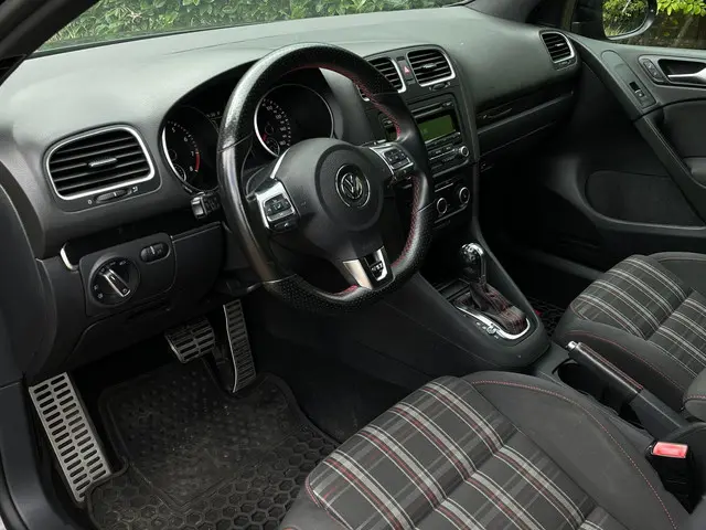 Volkswagen Golf GTI Performance / DSG/Airco 2014 Benzine 8