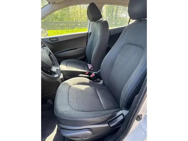 Hyundai i10 1.0i Comfort /Navi/Cruise/Airco/ 2019 Benzine 14