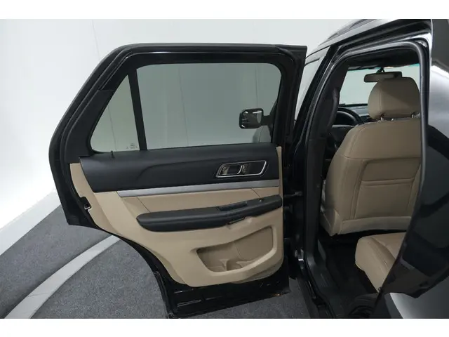 Ford Explorer XLT 2.3 Ecoboost 2019 Benzine 69