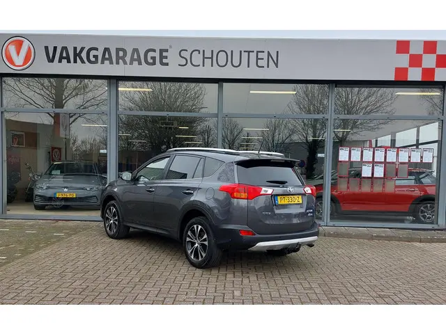 Toyota RAV4 2.0 Style Top 5 editie 4WD 2015 Benzine 4