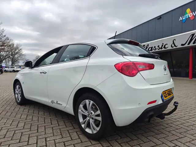 Alfa Romeo Giulietta 3