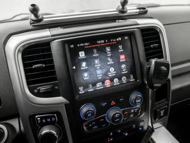 Dodge Ram 1500 5.7V8 Crew Cab 5'7 2016 LPG/Gas 8