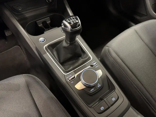 Audi Q2 30 TFSI Advanced edition 2022 Benzine 11