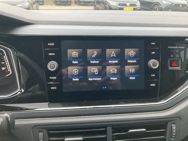 Volkswagen Taigo 1.0TSI/115PK R-Line DSG 2025 Benzine 8