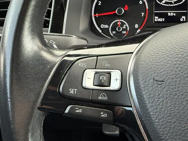 Volkswagen Polo 1.0 TSI Highline DSG 2018 Benzine 21