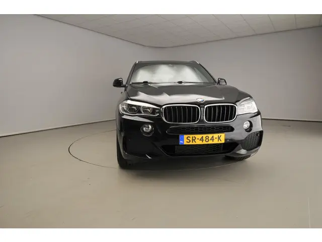 BMW X5 xDrive35i 2018 Benzine 5