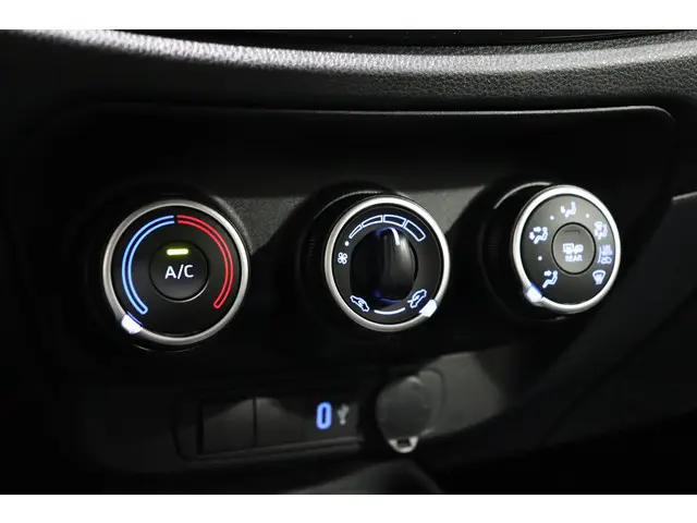 Toyota Aygo X 1.0 VVT-i MT Play, 2025 Benzine 9