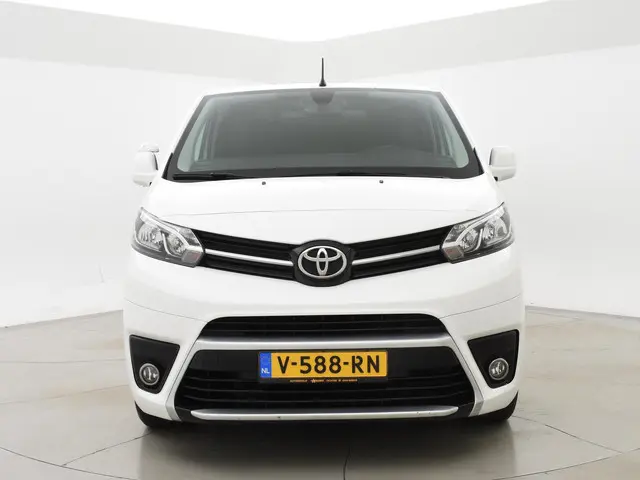 Toyota ProAce Worker 2.0 D-4D 177 PK AUT. LONG 2018 Diesel 6