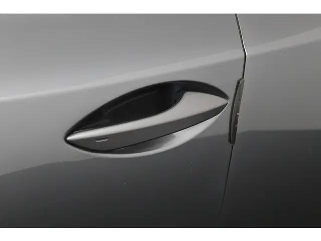 Lexus NX 300h AWD Luxury Line 2018 Hybride Benzine 35