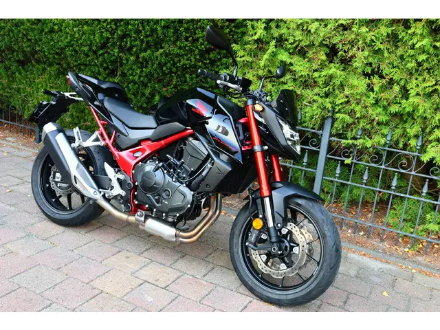 Honda CB 750 HORNET | CB 750 ABS 2024 Benzine 6