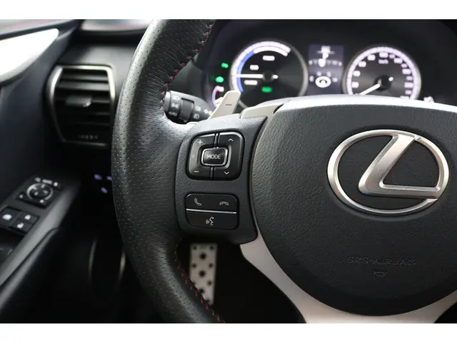 Lexus NX 300h AWD F Sport Line 2014 Hybride Benzine 19