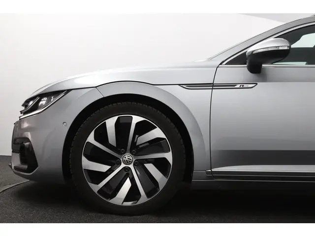 Volkswagen Arteon 1.5 TSI Business R 2019 Benzine 46
