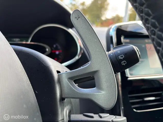 Renault Clio 1.2 GT|AUTOMAAT|CAMERA|PDC|AIRCO 2015 Benzine 18