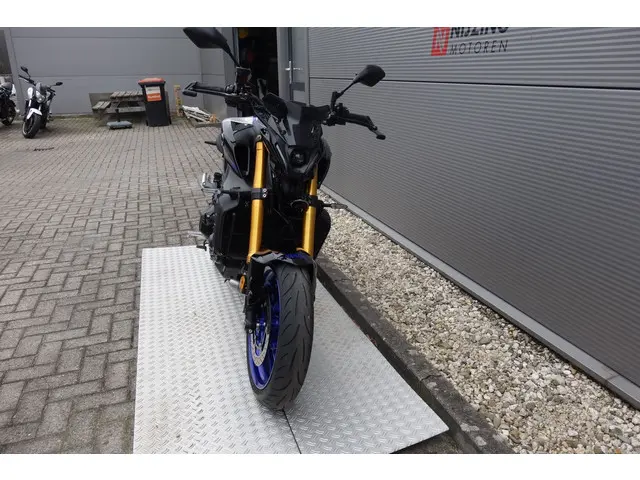 Yamaha MT 09 SP 2022 Benzine 4