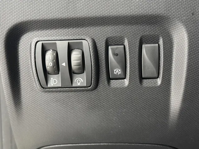 Renault Captur 1.2 TCe Dynamique 2015 Benzine 28