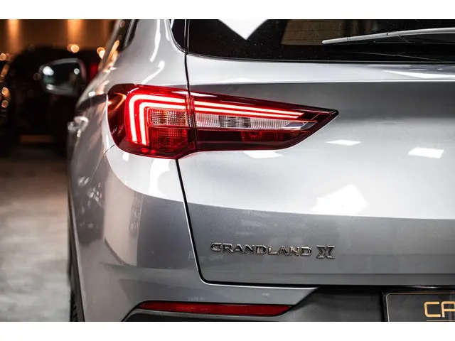 Opel Grandland X 1.2 Turbo Innovation 2017 Benzine 22