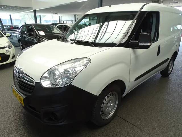 Opel Combo 1.3 CDTi L1H1 Edition 2017 Diesel