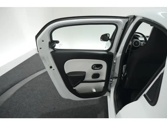 Renault Twingo 1.0 SCe Intens 2017 Benzine 52