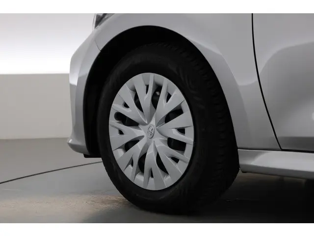 Toyota Yaris 1.5 Hybrid Active 2022 Hybride Benzine 41