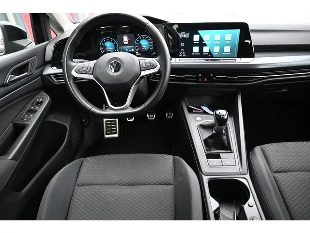 Volkswagen Golf 1.5 TSI 2021 Benzine 38