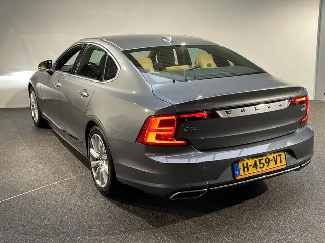 Volvo S90 2.0 T4 Inscription 2020 Benzine 6
