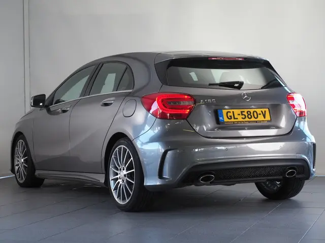 Mercedes-Benz A-Klasse 180 Ambition 2015 Benzine 3