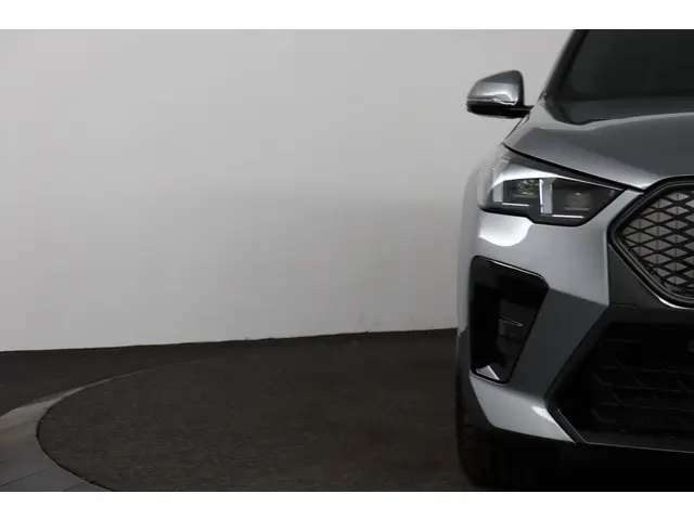 BMW iX2 xDrive30 67 kWh 2024 Elektrisch 27