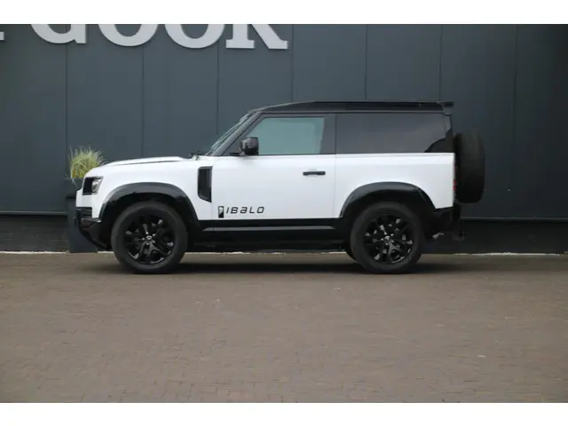 Land Rover Defender 90 D250 2021 Diesel 3