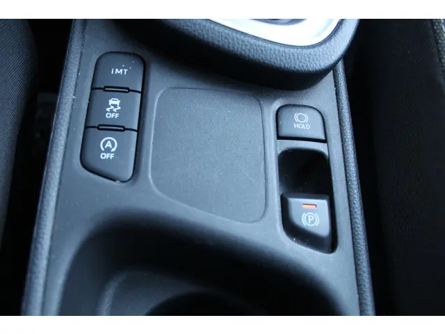 Toyota Yaris Cross 1.5 VVT-I Dynamic 2023 Benzine 26