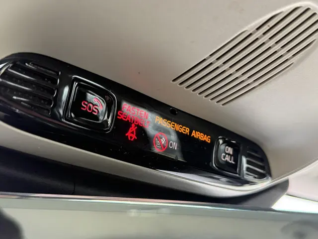 Volvo XC60 2.0 T5 Momentum 2019 Benzine 19